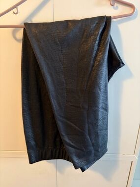 Addition Elle Black Faux-Snake Leggings with Subtle Shine B19